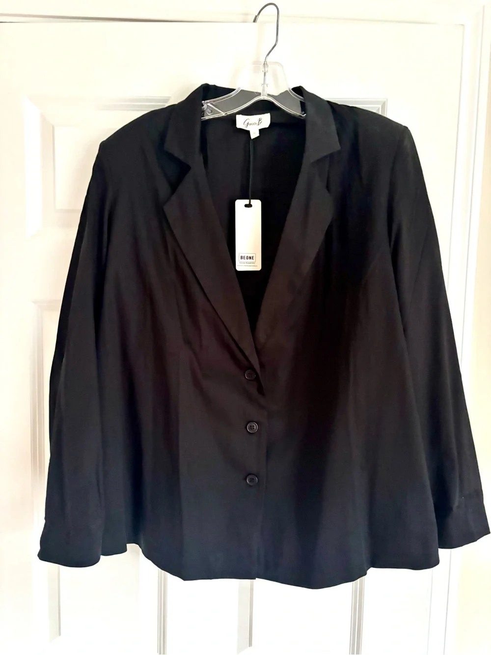 NWT G by Guess Black Women's Three-Button Blazer - Picture 5 of 5